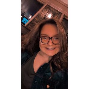 Meet your Posher, Katrina